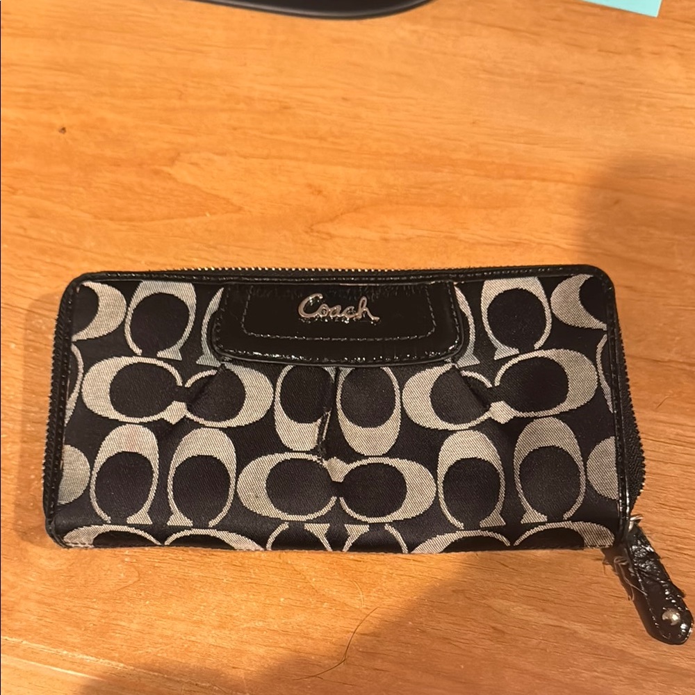 Coach vintage wallet